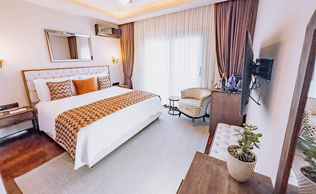 Urla Hotel, Urla, Urla Oda, Urla Room, MİNE, The Mine room offers comfortable accomodation and awaits guests with details as finely crafted as the flower that gives it its name.  